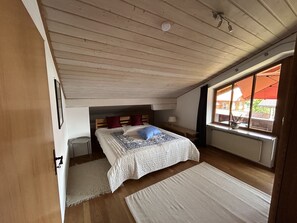 1 quarto, roupa de cama