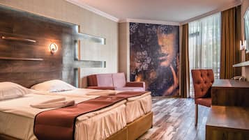 Superior Room, Balcony, Garden View | Wheelchair access