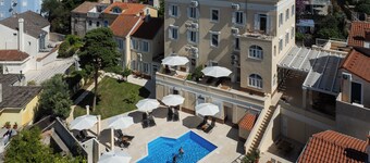 Beautiful 2-bedroom apartment with veranda