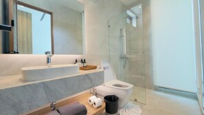 Signature Villa, 3 Bedrooms, Pool View, Beachside | Bathroom | Free toiletries, hair dryer, slippers, towels - Phuvista Villas Naithon - Escape Villas  (Sa Khu)