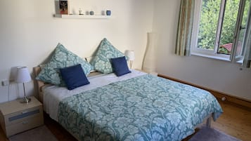 3 Schlafzimmer, Bügeleisen/Bügelbrett, Internetzugang, Bettwäsche