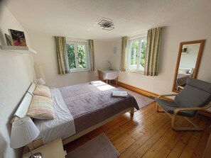 Room - Vrbo Property (Friedrichshafen)