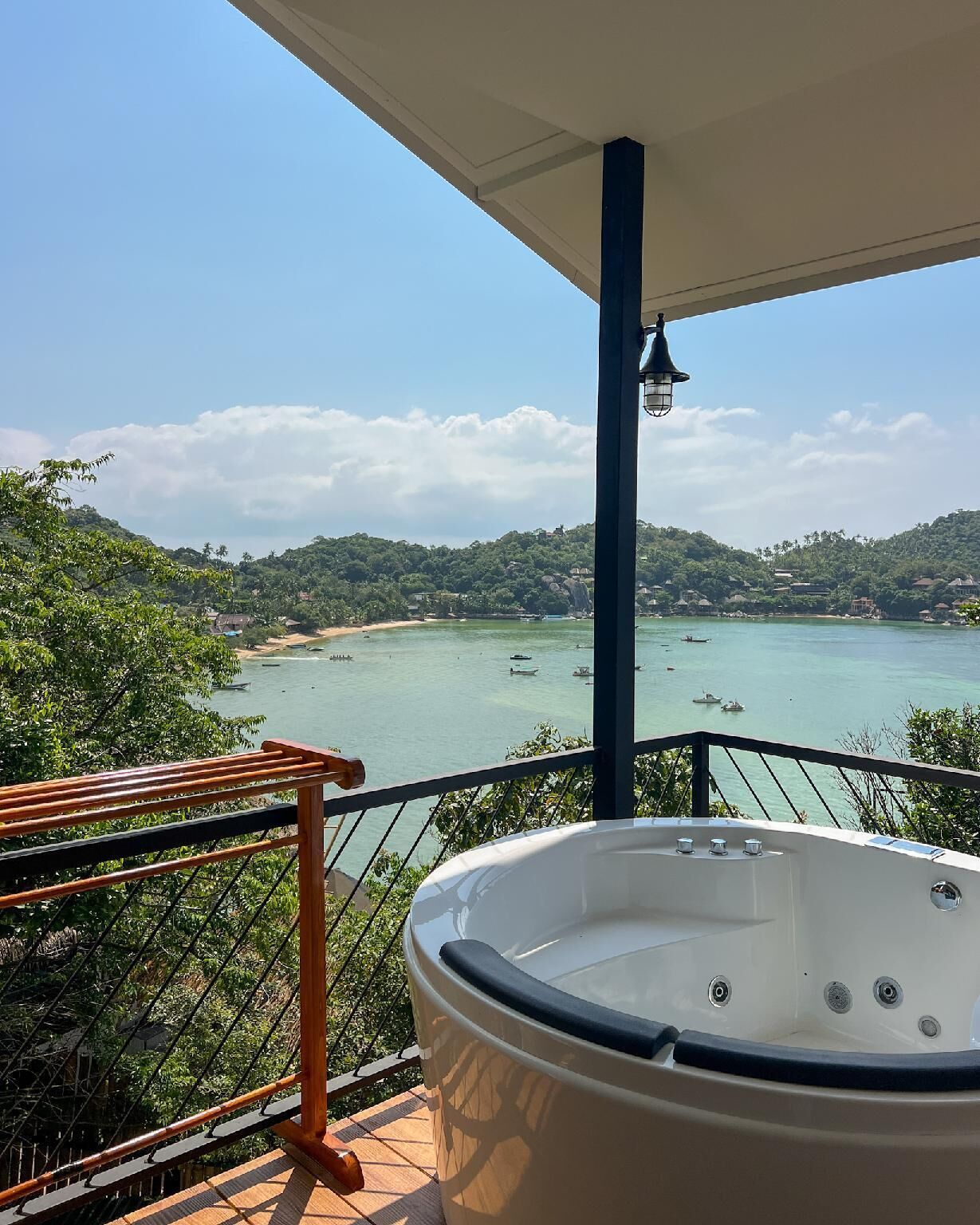 Bathtub spa outdoor