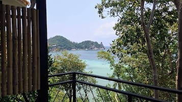 Deluxe-Doppelzimmer, eingeschränkter Meerblick | Außen-Whirlpool