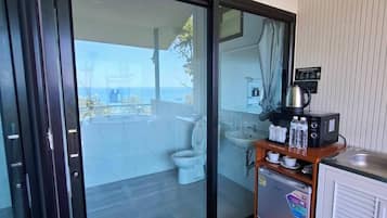 Deluxe-Doppelzimmer, eingeschränkter Meerblick | Innenbereich