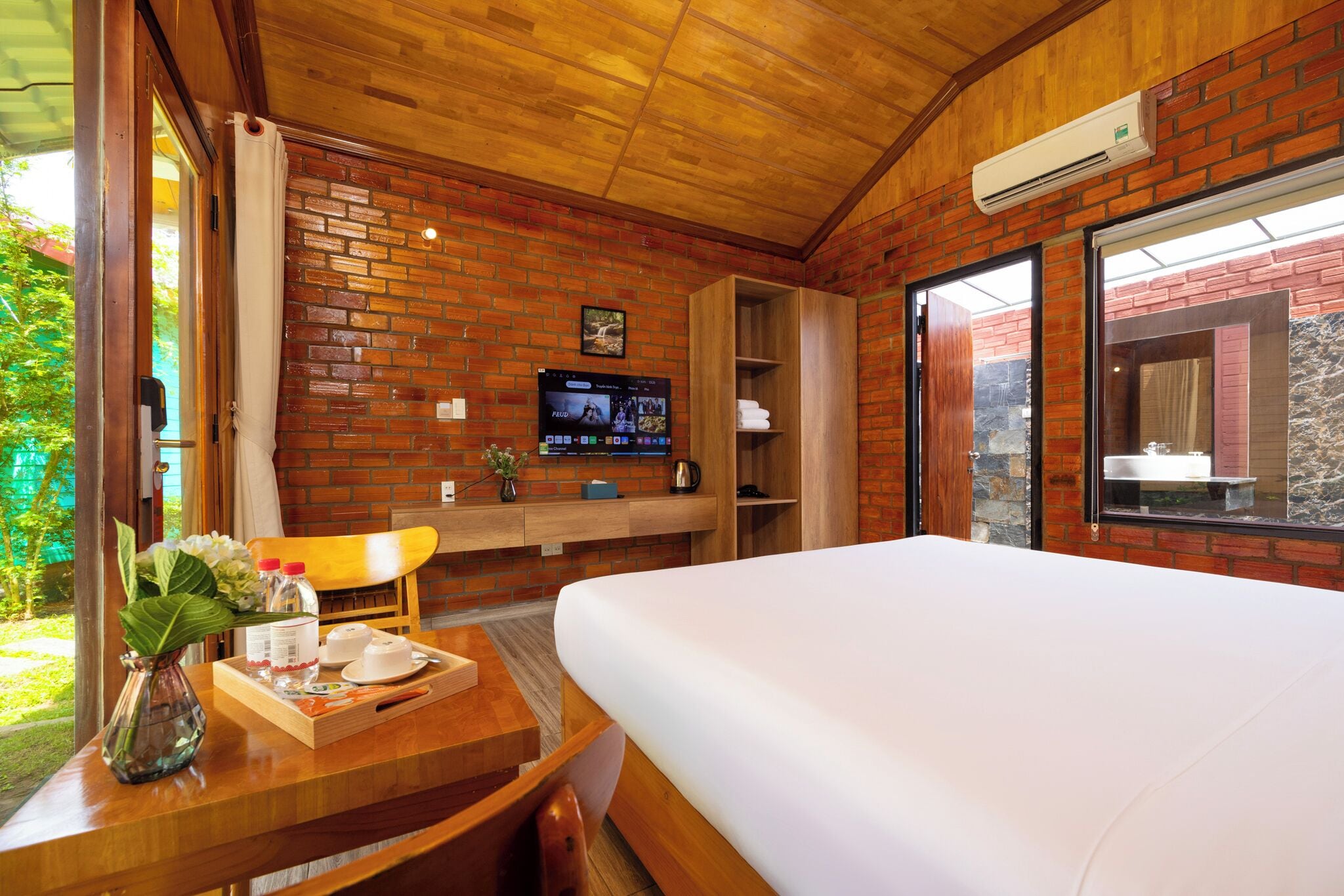 Double Room, Pool View | Desk, laptop workspace, free WiFi