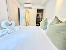 In-room safe, blackout drapes, iron/ironing board, free WiFi