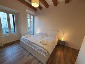 1 bedroom, WiFi, bed sheets - ELEONORA APARTMENT A FEW METERS FROM THE LAKE (Verbania)
