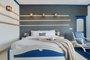 Deluxe Villa - Alaya Stays Cloudcatcher 4 BHK Villa  (Gandhi Gram)