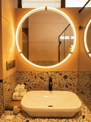 Bathroom - AVANYA RESORTS & RETREAT (Tiruvannamalai)