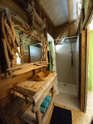 Bathroom - Vrbo Property (Le Vauclin)