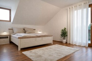 Room - Vrbo Property (Sekull)