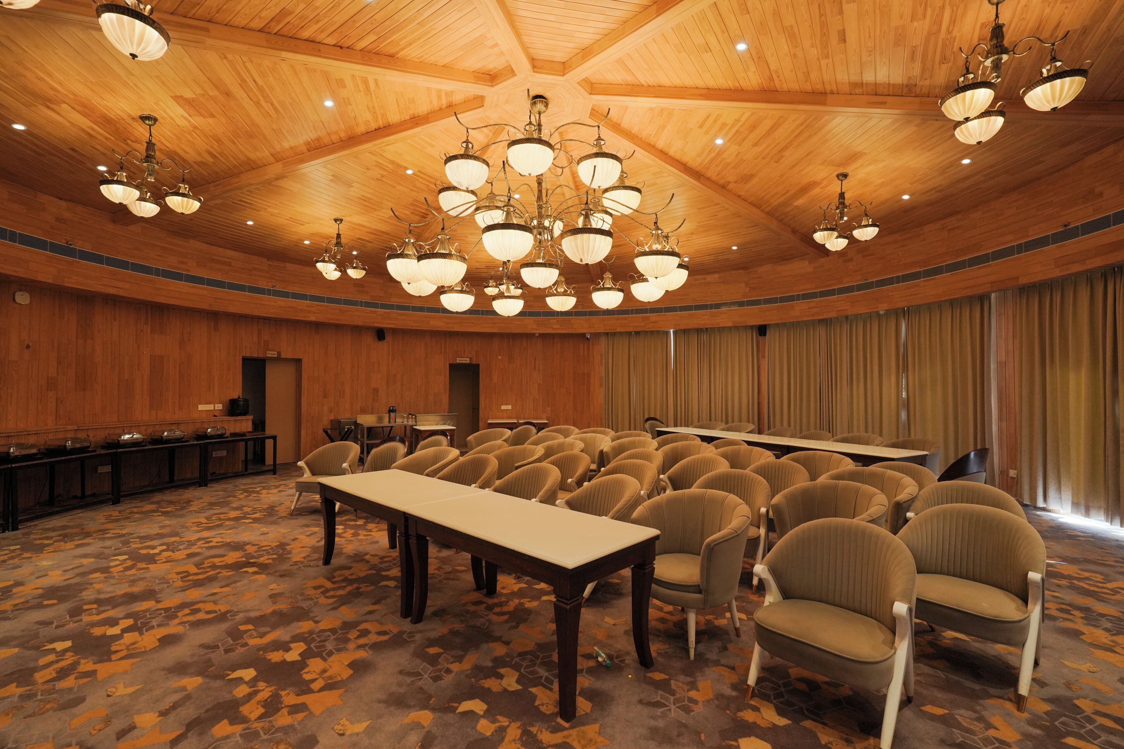 Banquet hall