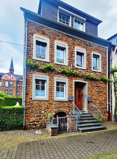 Newly renovated holiday apartment „Moselmoment“ – Arrive, relax, feel at home.