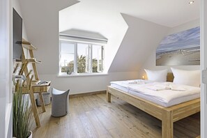 Room - Vrbo Property (List auf Sylt)