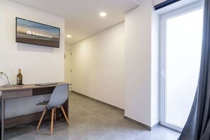 Interior - Host Wise Arvore - 6 Room w/ Terrace & Pool (Árvore)