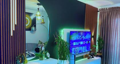 Cozy Home in Greenpark Boksbug by OR Tambo Airport
