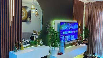 Apartment, 1 Bedroom | Interior