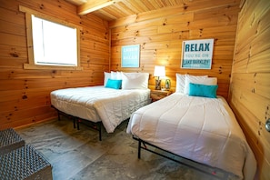 8 bedrooms, free WiFi
