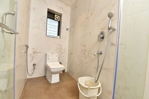 Deluxe Double Room | Bilik Mandi