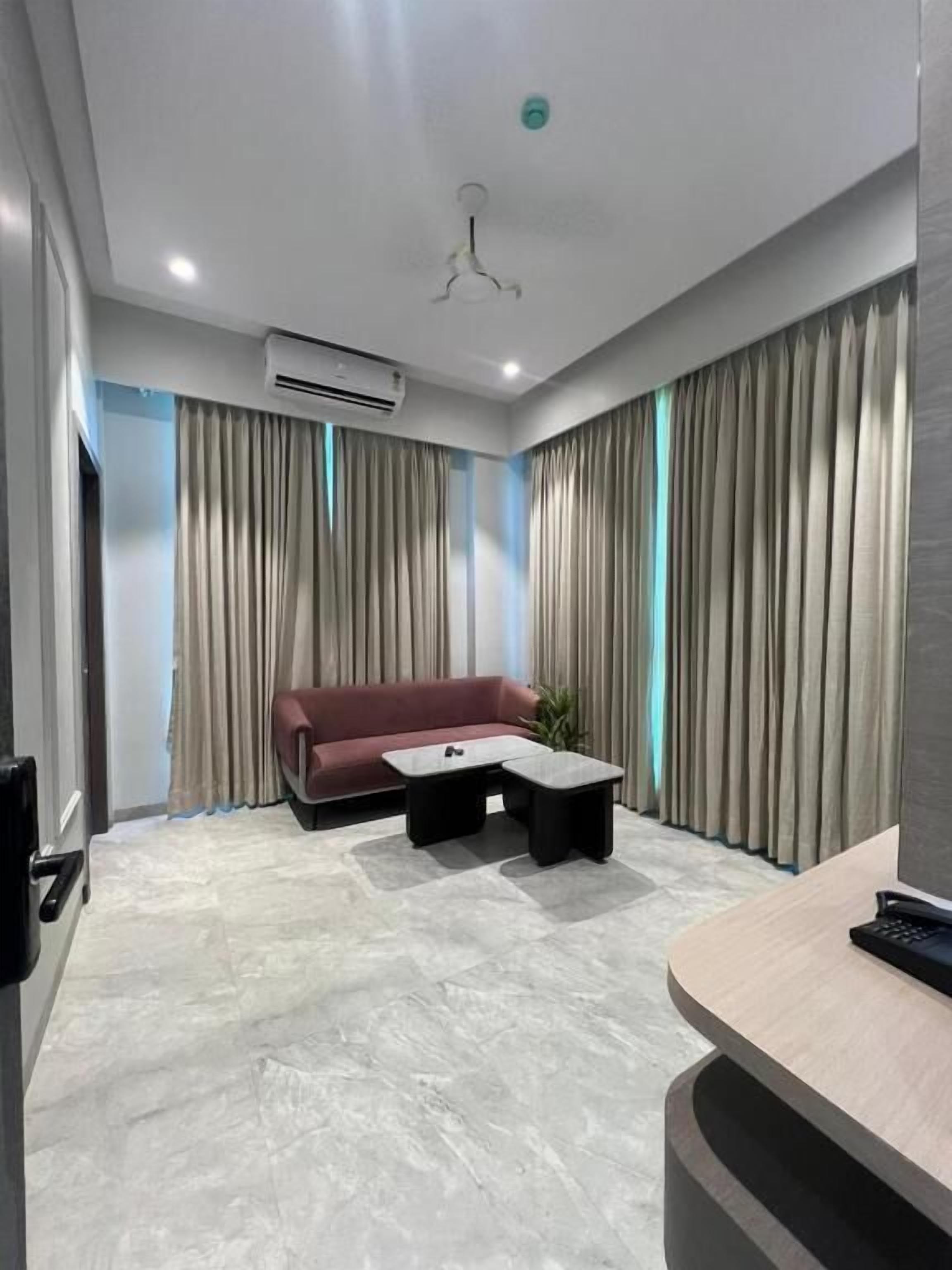 Superior Suite | Interior