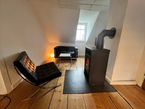 Living area - Spacious 60 m² Apartment with Shared Garden & Wi-Fi in Emmendingen (Emmendingen)