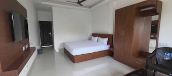 Greenway Retreat Resort