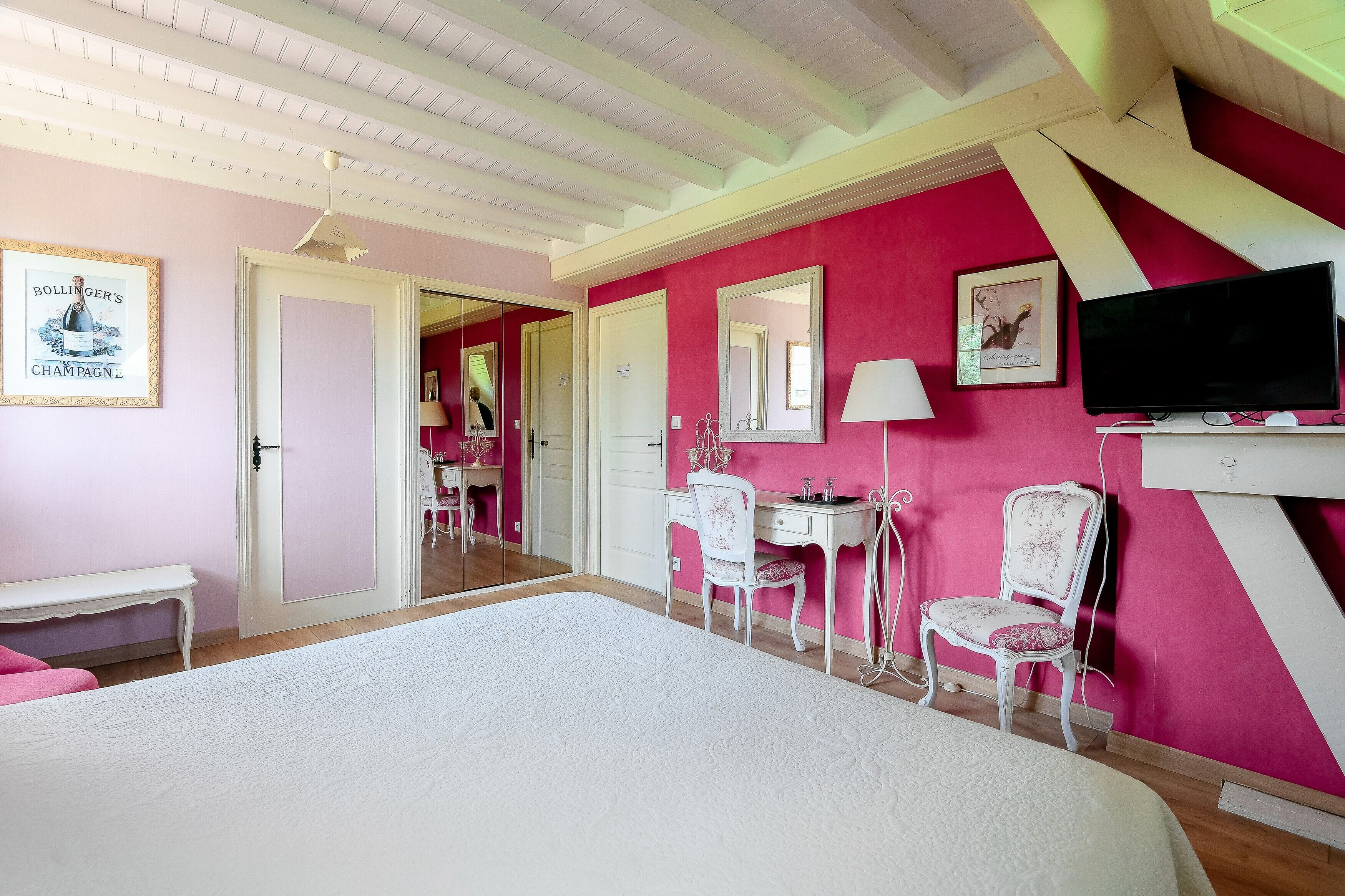 1 chambre, Wi-Fi, draps fournis