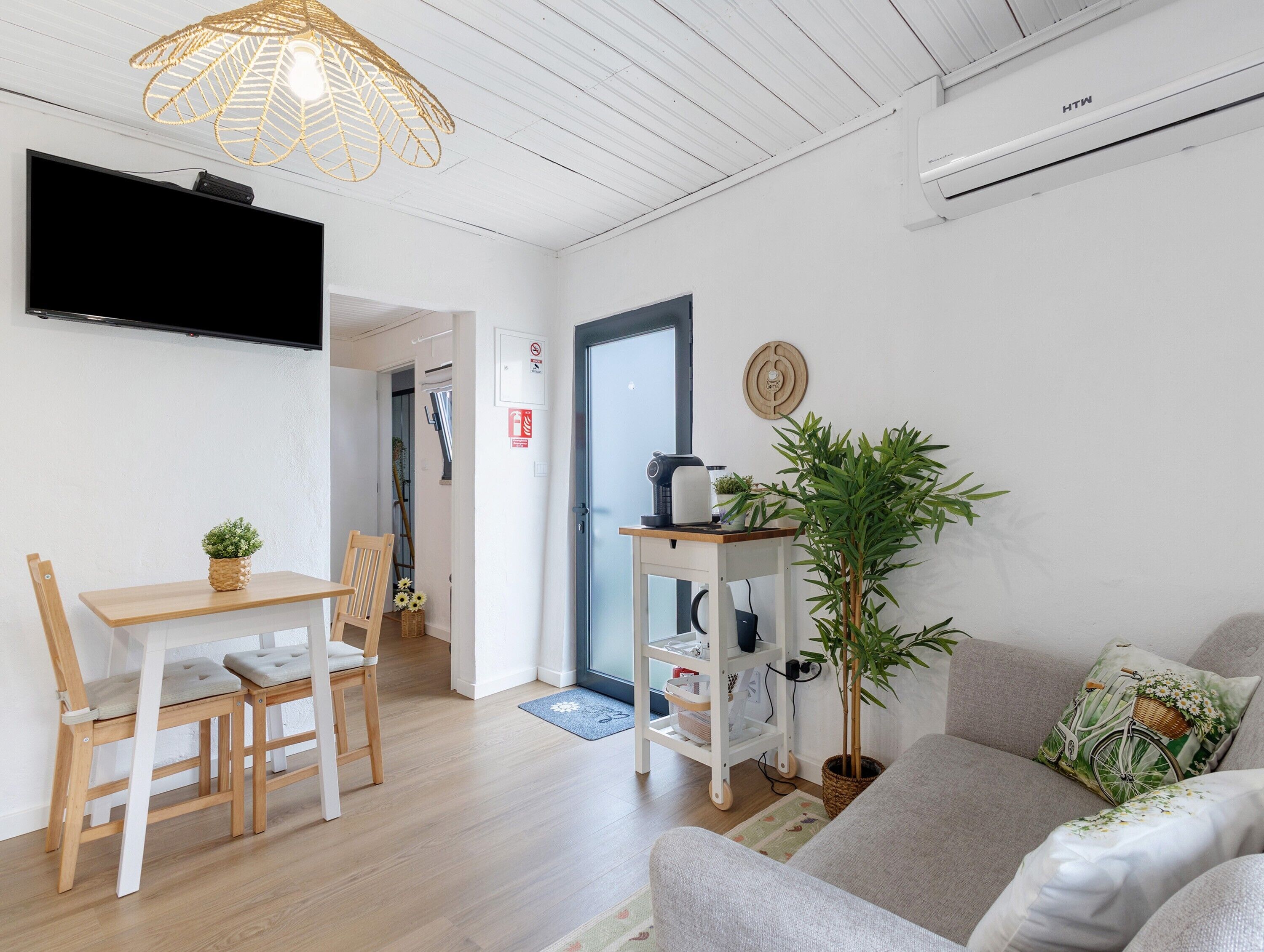 Casa De Vacaciones 'Casinha Do Riacho Loureda' Con Vistas A La Montaña, Wi-fi Y Aire Acondicionado - Sá