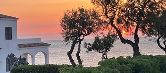 Villa for 8 with sea view and pool in S'algar