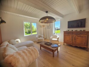 Living area - Le Saule Rieur - 5 min from Honfleur - Swimming pool - 8P (Genneville)