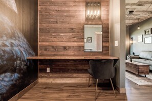 "I loved how comfortable the bed was and I’m very picky about mattresses." Review – Julie R - Queen Room | Edgar Allan Poe Theme | Free Parking (Prescott)