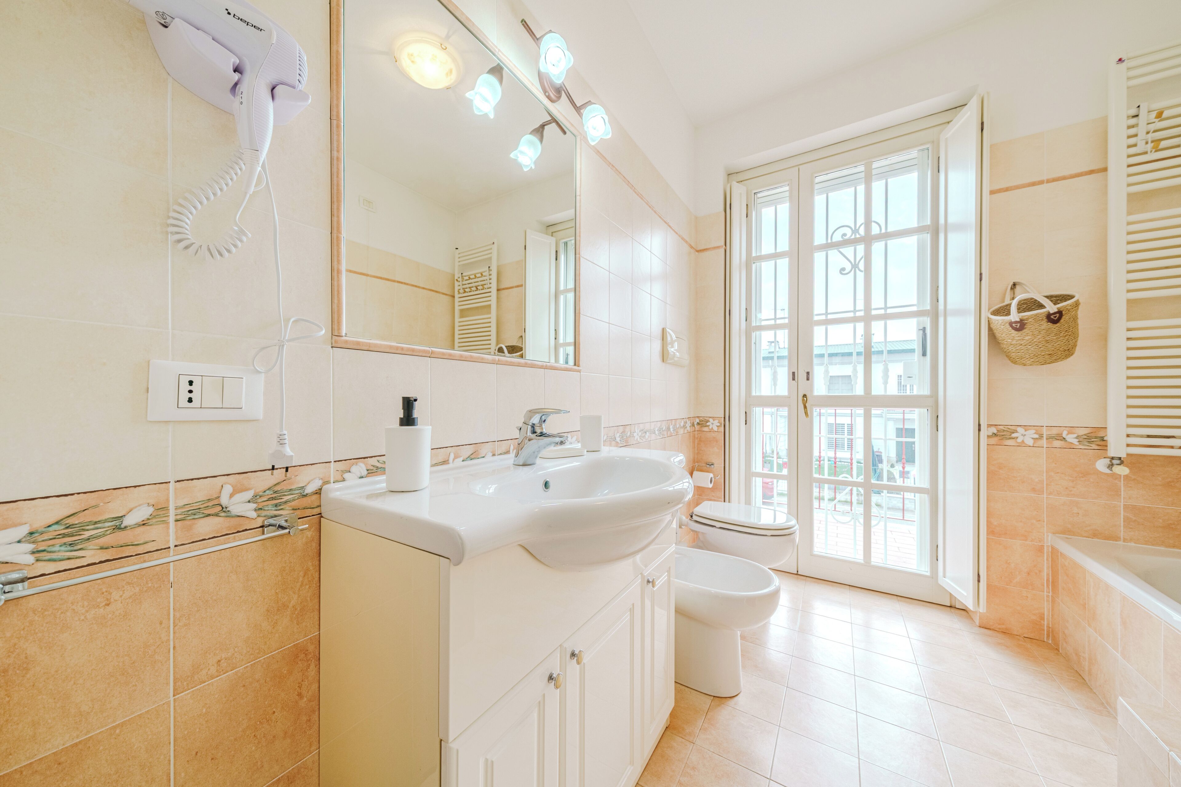 Apartment | Badezimmer