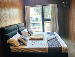 Room - JP GLAMPING RESORT (Yelagiri)