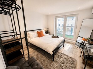 1 bedroom, iron/ironing board, WiFi, bed sheets