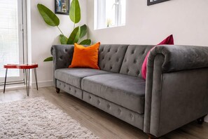 Living area - The Studios at Taylor’s Court (Canvey Island)