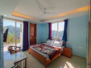 Deluxe Room, Mountain View - Green Velley View (Kosiyakutoli)
