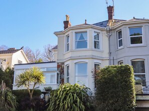 Exterior - Avenue Park Villa (Torquay)