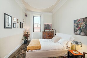 Room - Vrbo Property (Milano)