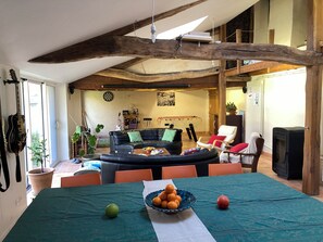 Interior - Family home between vineyards, Loire Valley and Chateaux (brissac loire aubance)