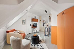 Fernseher, Arbeitsbereiche