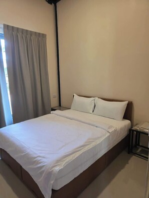 3 habitaciones, escritorio, wifi y ropa de cama 
