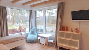 Room - Vrbo Property (Fuhlendorf)