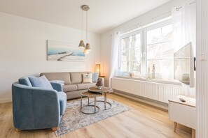 Living area - Vrbo Property (Zingst)