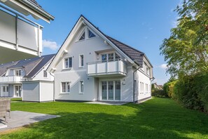 Exterior - Vrbo Property (Zingst)