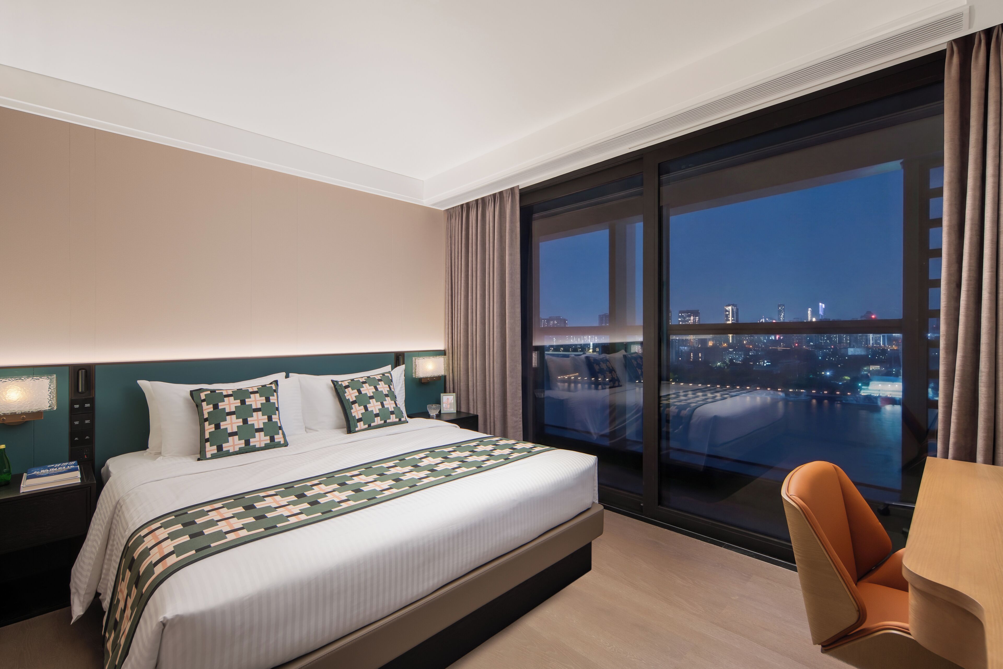 Executive Apartment, 1 Bedroom, River View | Free WiFi