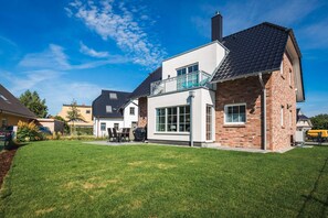 Exterior - Vrbo Property (Zingst)