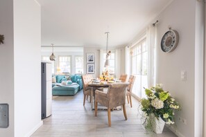 Dining - Vrbo Property (Zingst)