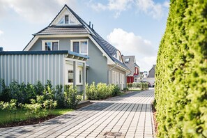 Exterior - Vrbo Property (Zingst)