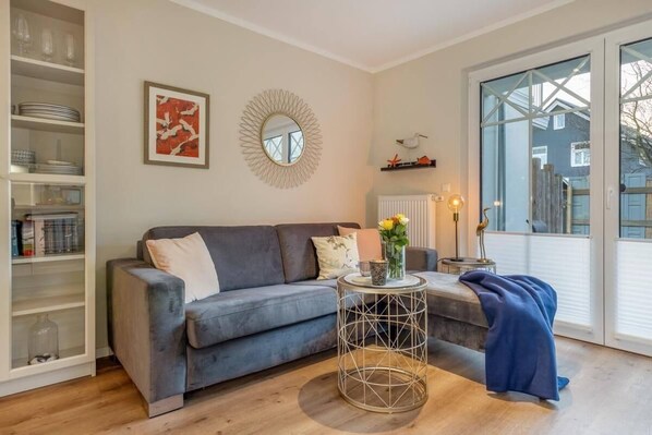 Living area - Vrbo Property (Prerow)